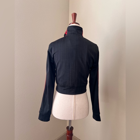 Adidas x Alexander Wang Black and Red Activewear Cropped Zipup Jacket - XS - Picture 3 of 5